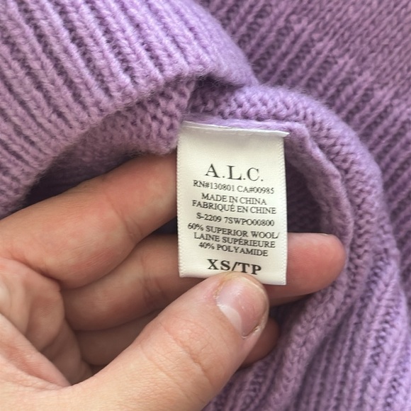 NWT $495 A.L.C. Women's Purple Taryn Wool-Blend Turtleneck Knit Sweater Size XS - Picture 5 of 9